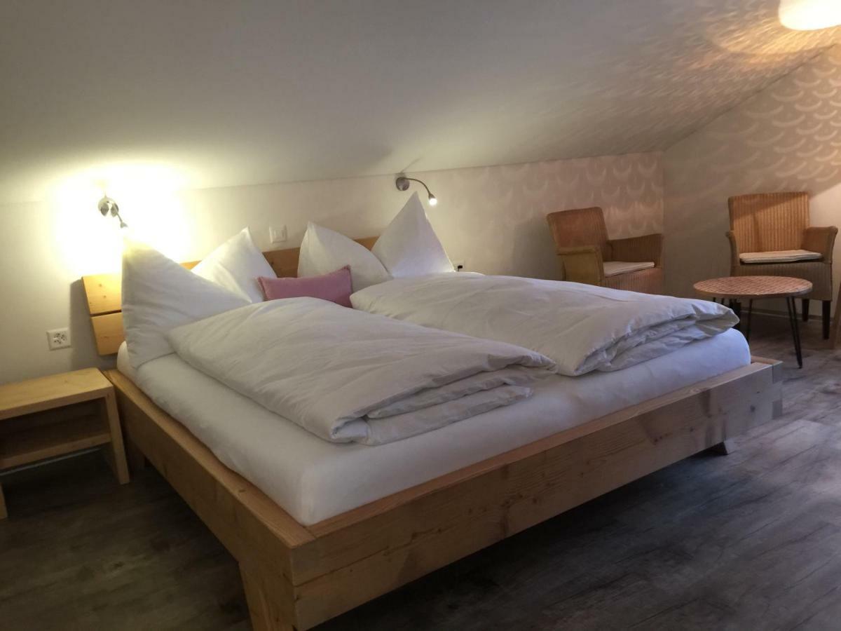 Hotel Bad Schwarzsee Bad-Schwarzsee エクステリア 写真