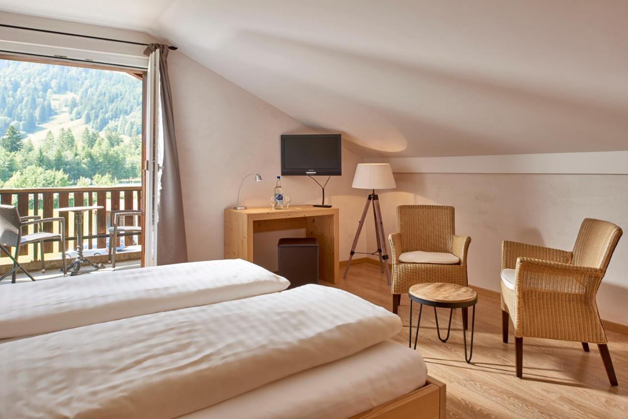 Hotel Bad Schwarzsee Bad-Schwarzsee エクステリア 写真
